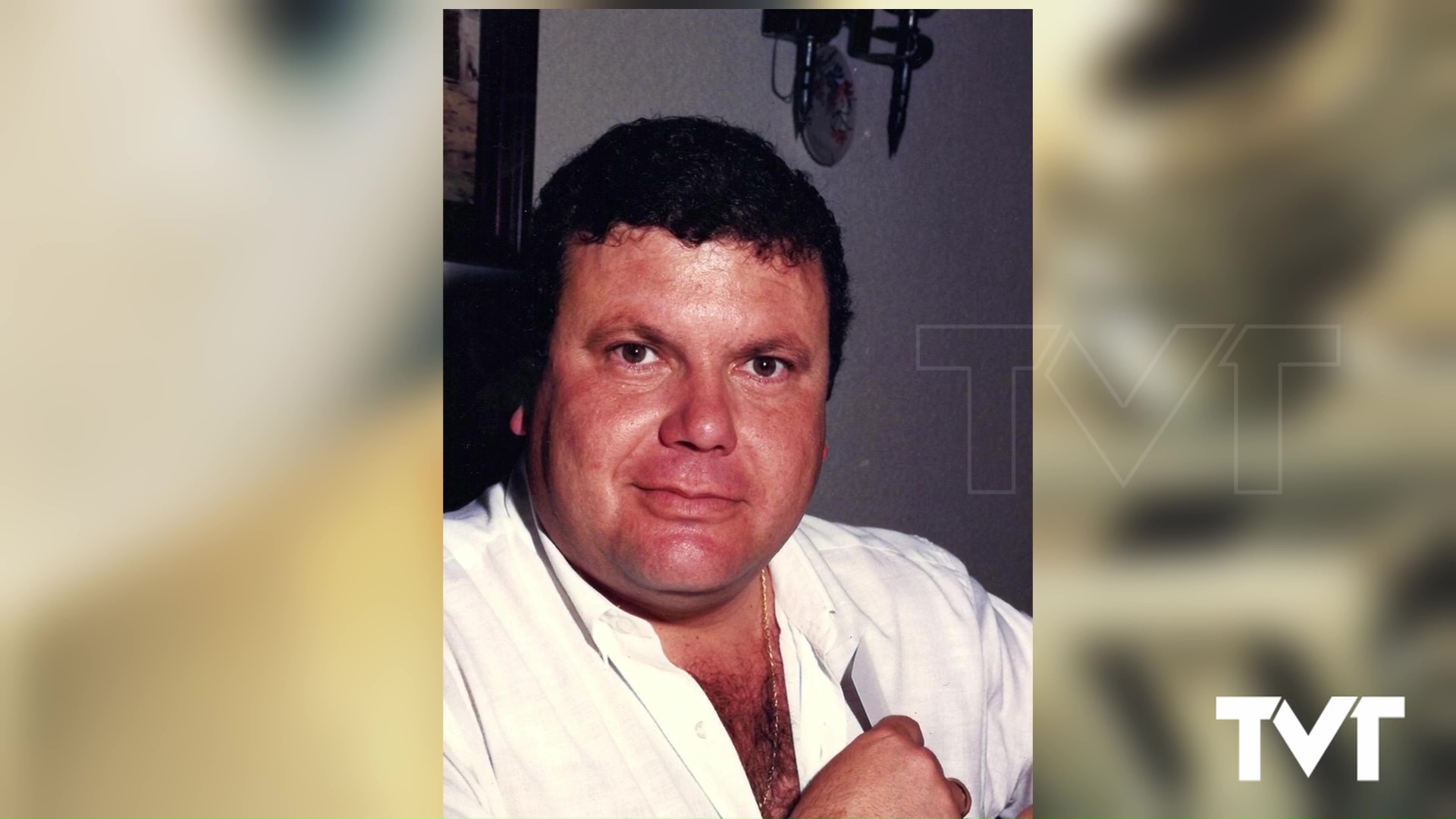 Con nombre propio - 28 - Jesús Villena